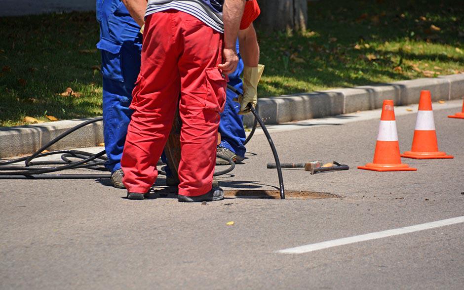 débouchage urgence Louvres